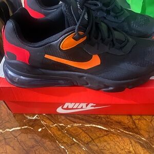 Nike Air max 270 react GS